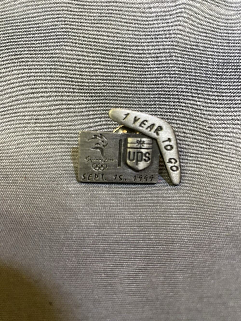 UPS Sponsor Pin 1999 Sydney Australia Olympics Logo USA Olympic Rings Lapel Pin